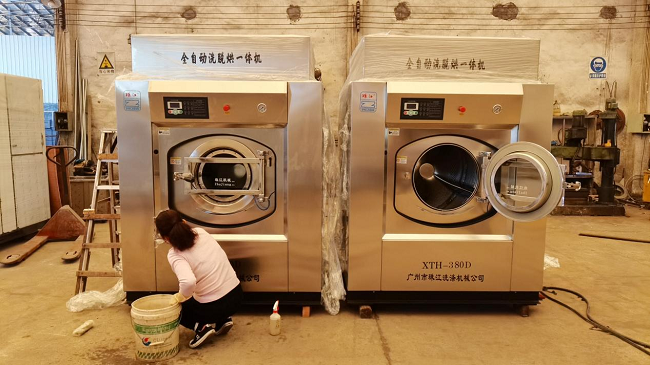 衢州海景花園酒店工業(yè)用洗衣機(jī)